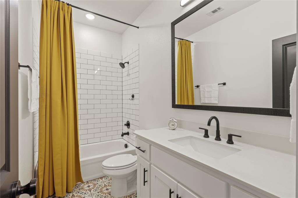 Mustang Lakes Ph Five - Residential