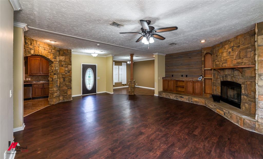 Rolling Wood Carmel - Residential