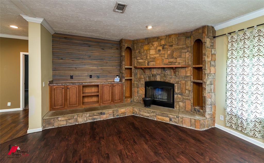 Rolling Wood Carmel - Residential