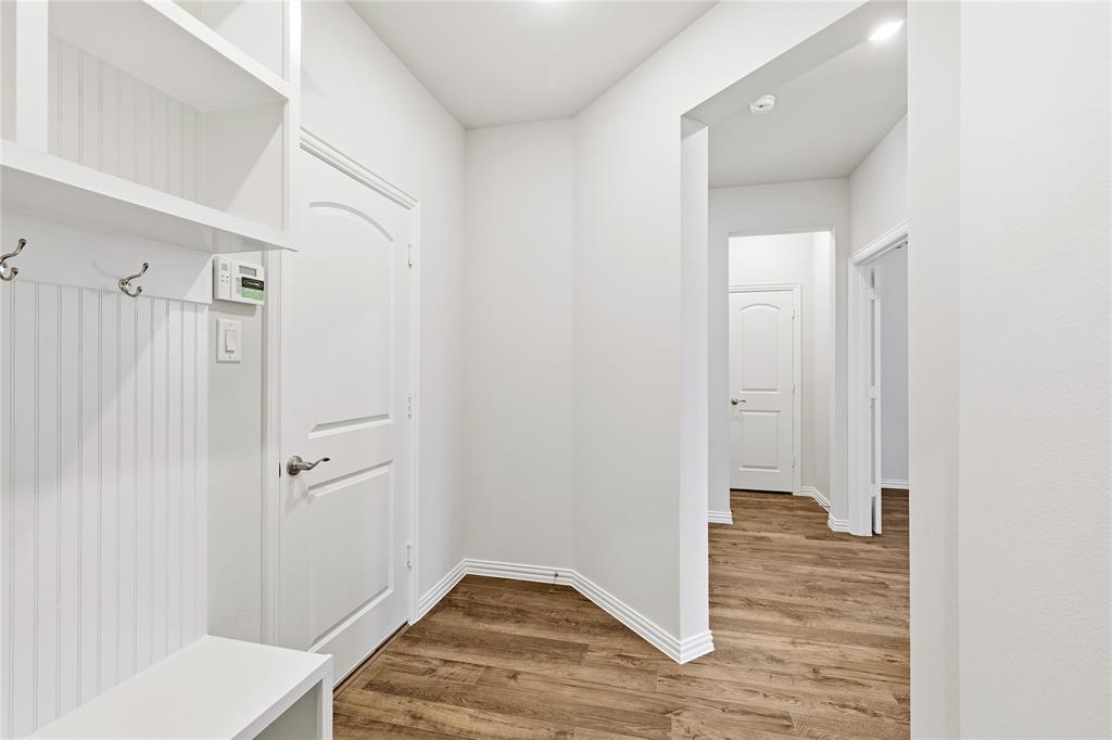 Elevon - Residential
