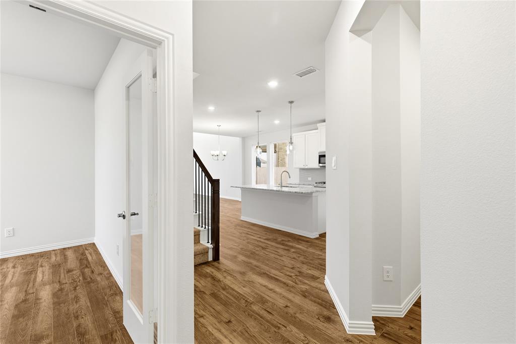 Elevon - Residential
