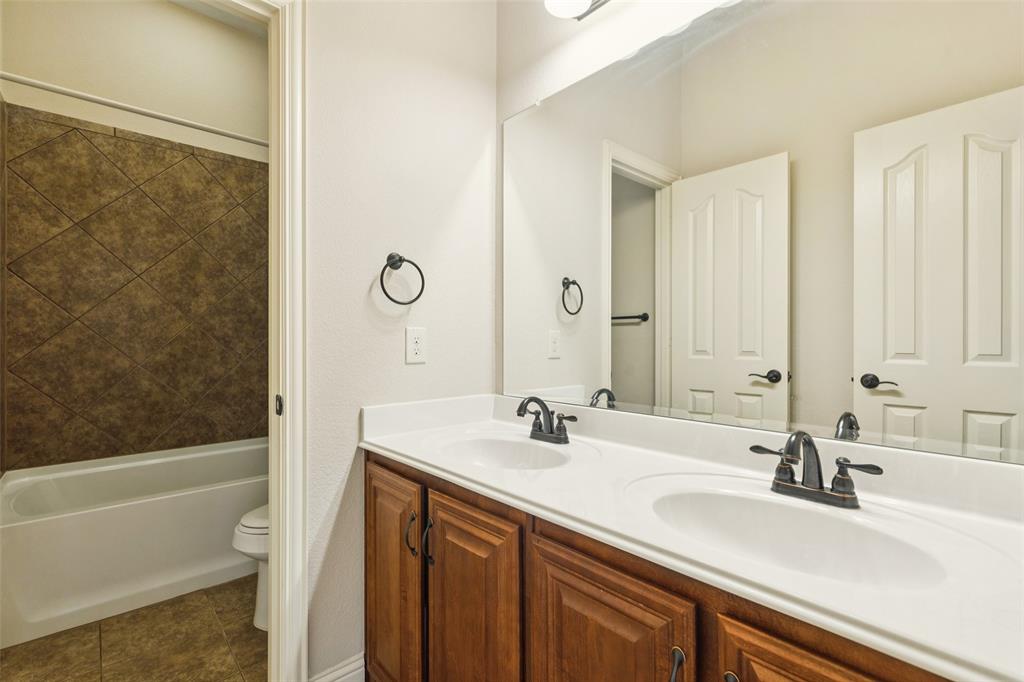 Cross Oak Ranch Ph 3 Tr - Residential
