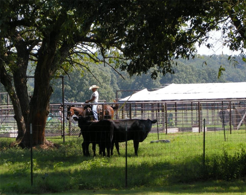 A0860 J SANDERS - Farm