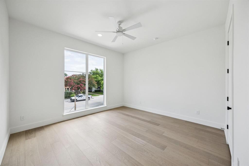 EDGEMONT PARK - Residential