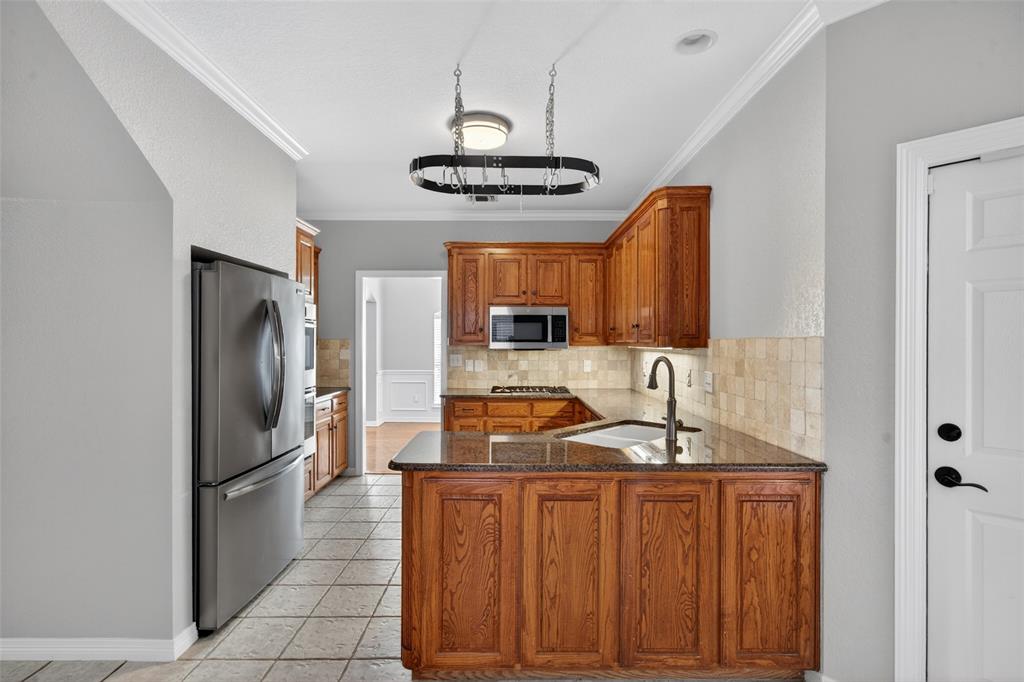 Country Club Heights - Residential