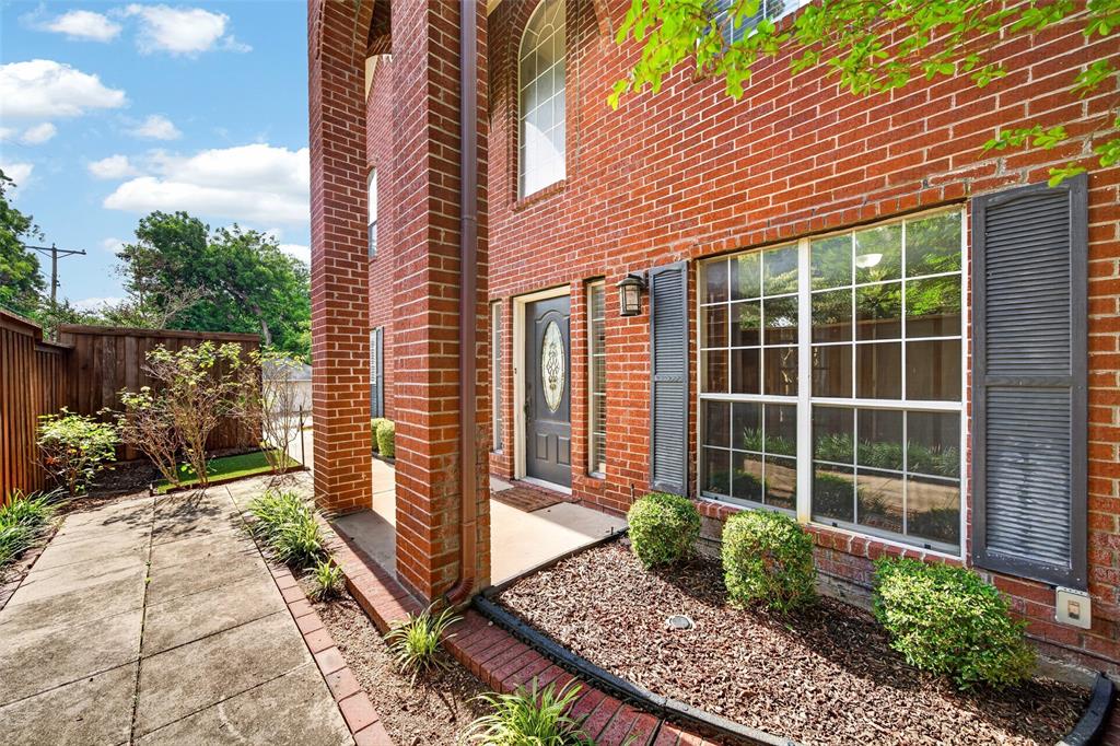 Country Club Heights - Residential