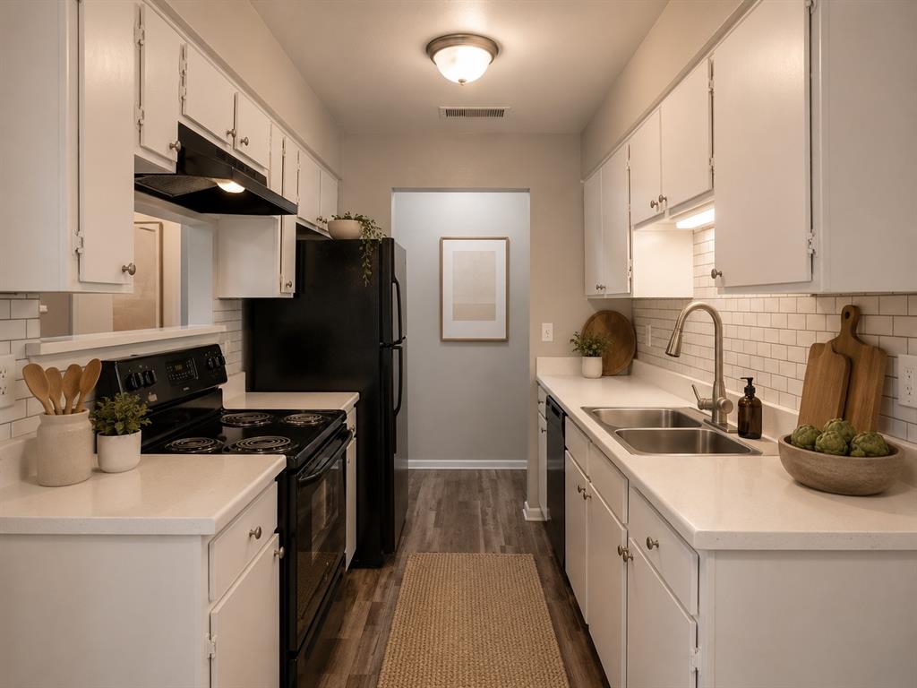 Parkside Condos - Residential