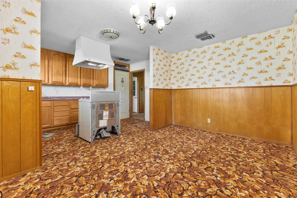 El Chico Rev - Residential