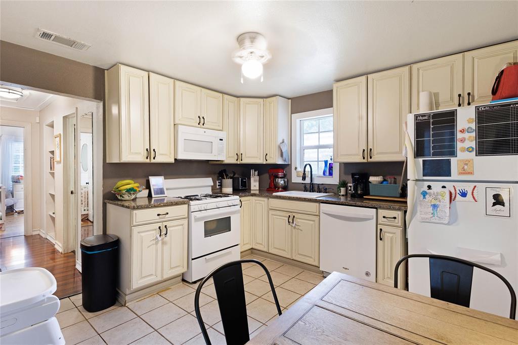 Castle Hills Estates - Residential