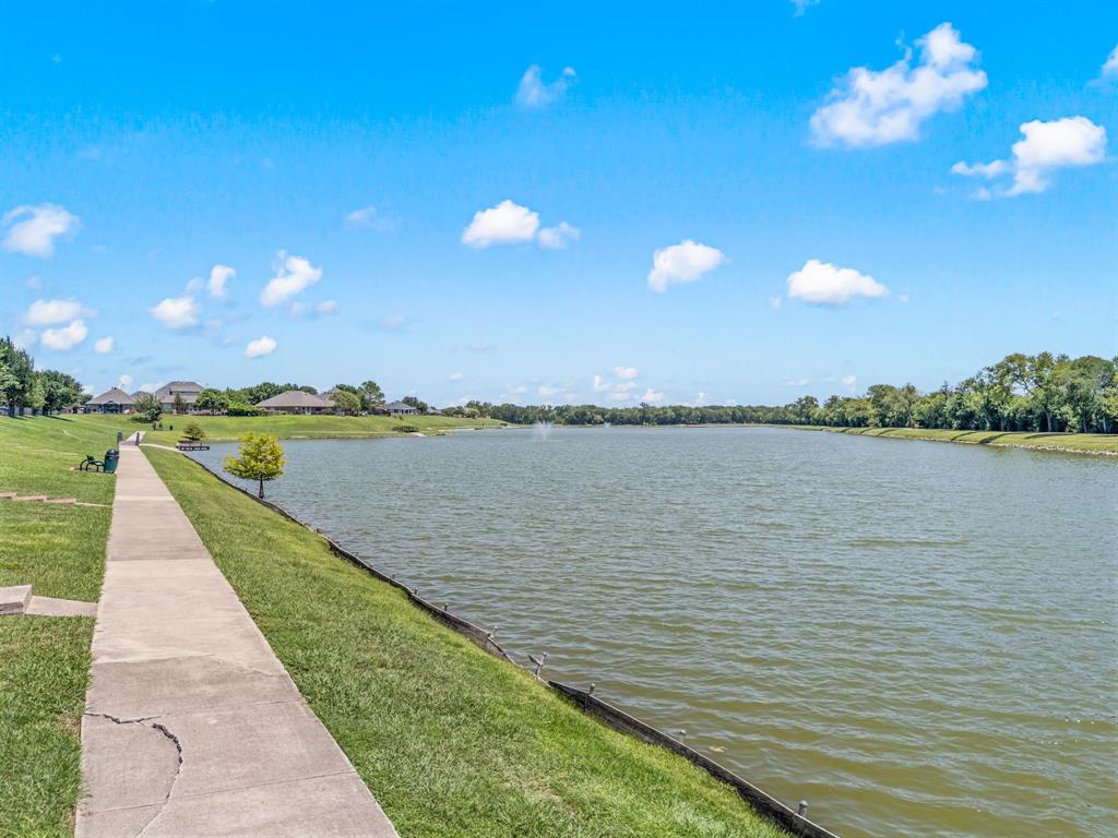 Lakes Of River Trails South - Residential