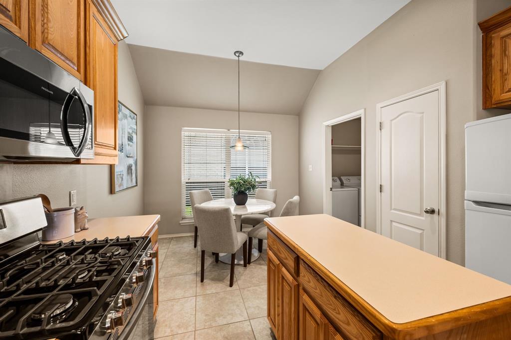 Lakes Of River Trails South - Residential