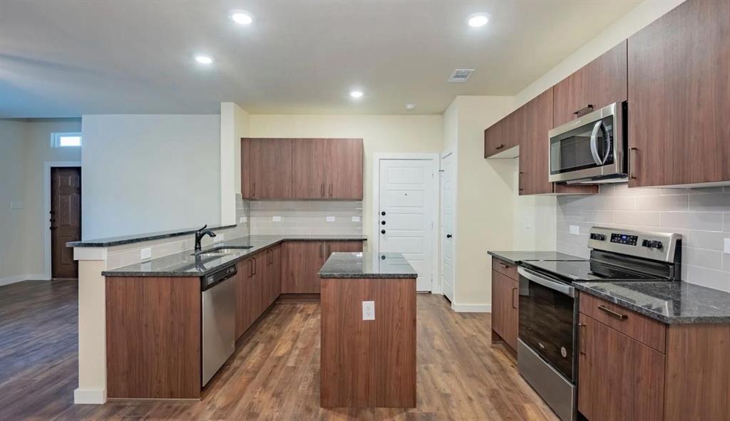 Heritage Hill Estates - Residential Income