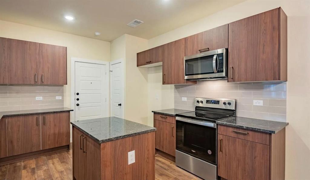 Heritage Hill Estates - Residential Income