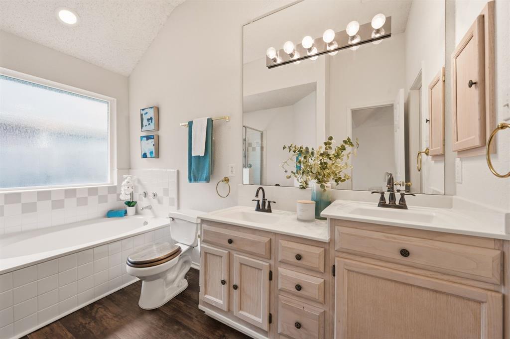 Huntington Village Ph III Add - Residential
