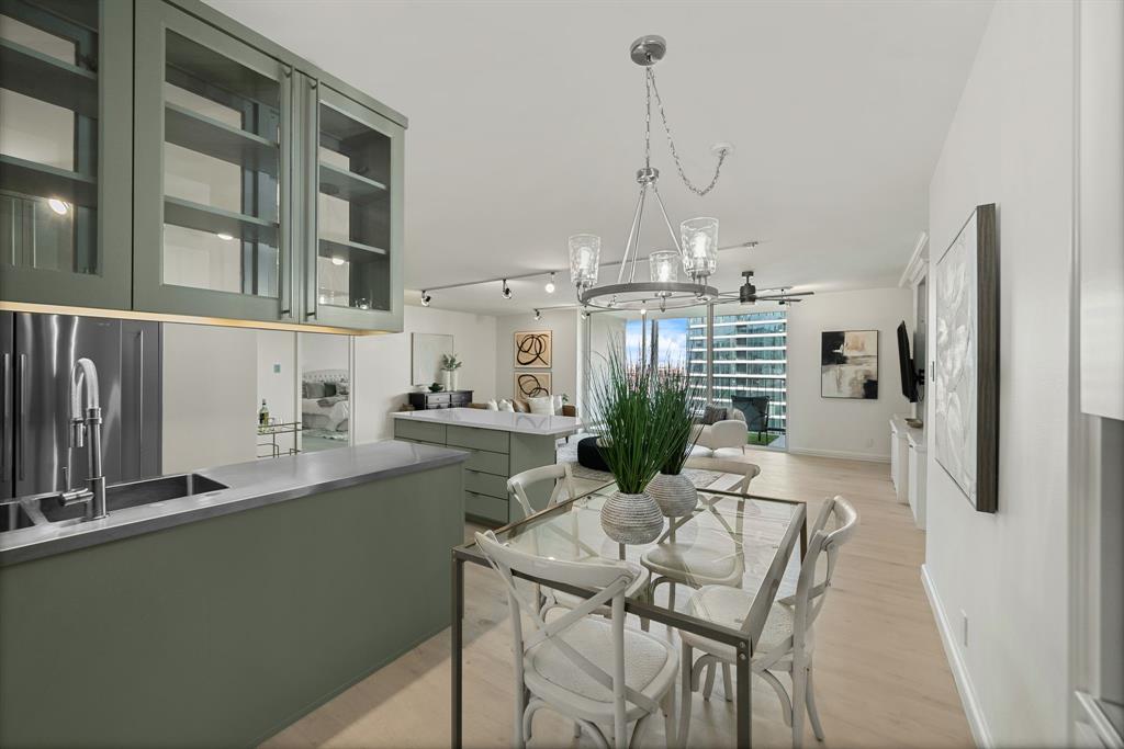 Park Towers Condominiums - Residential