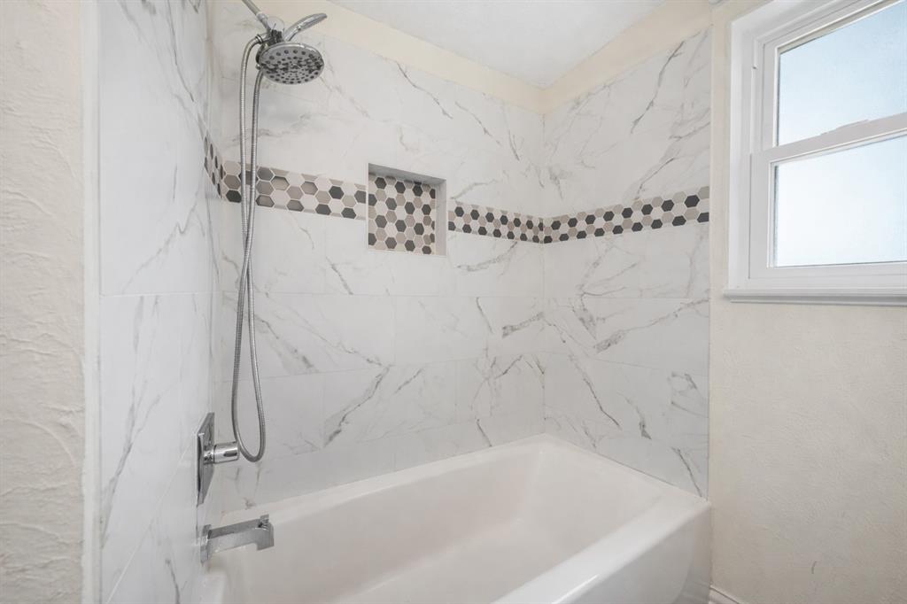 Wilshire Village Add - Residential