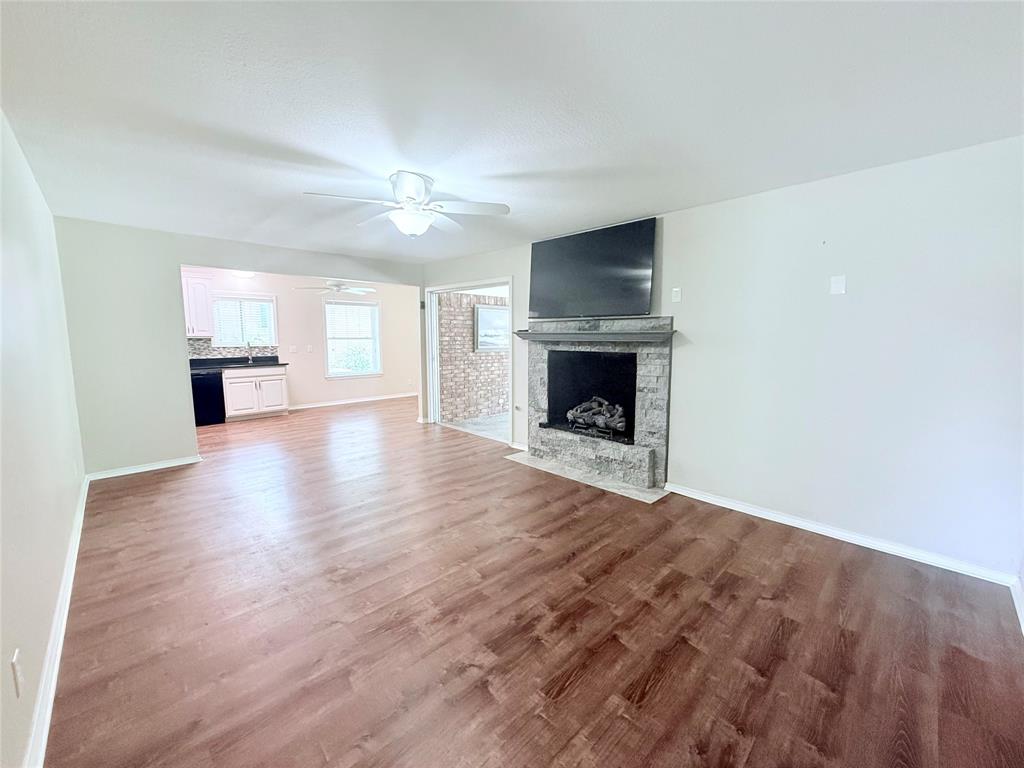 Simms J B 2nd Add - Residential