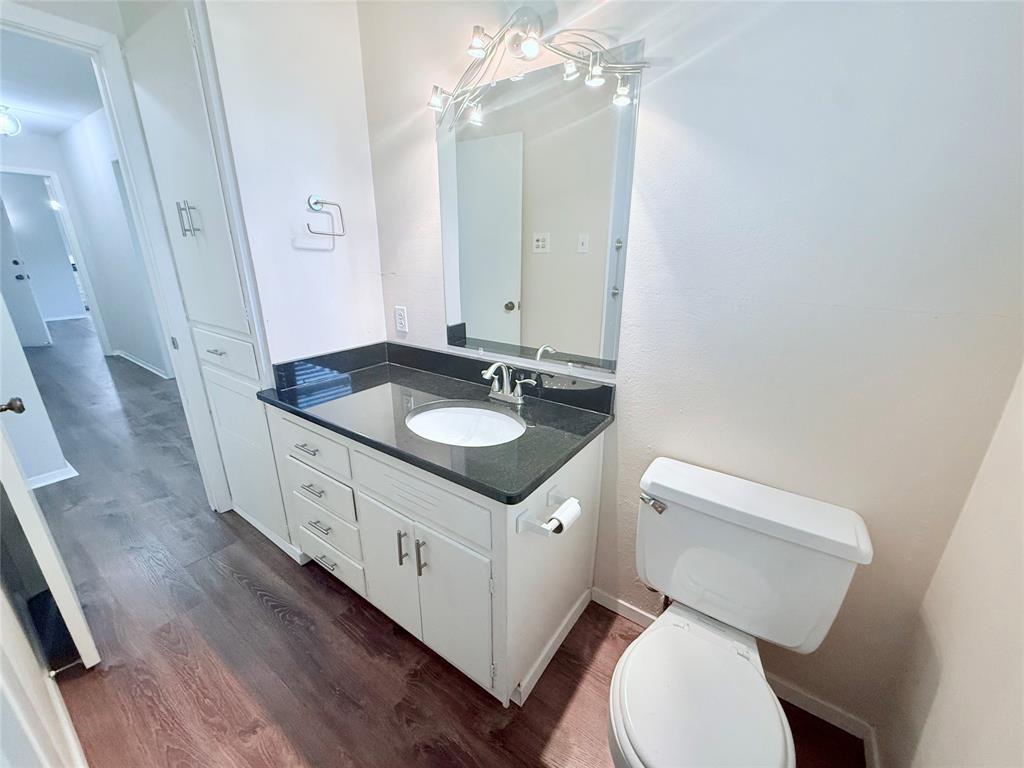 Simms J B 2nd Add - Residential