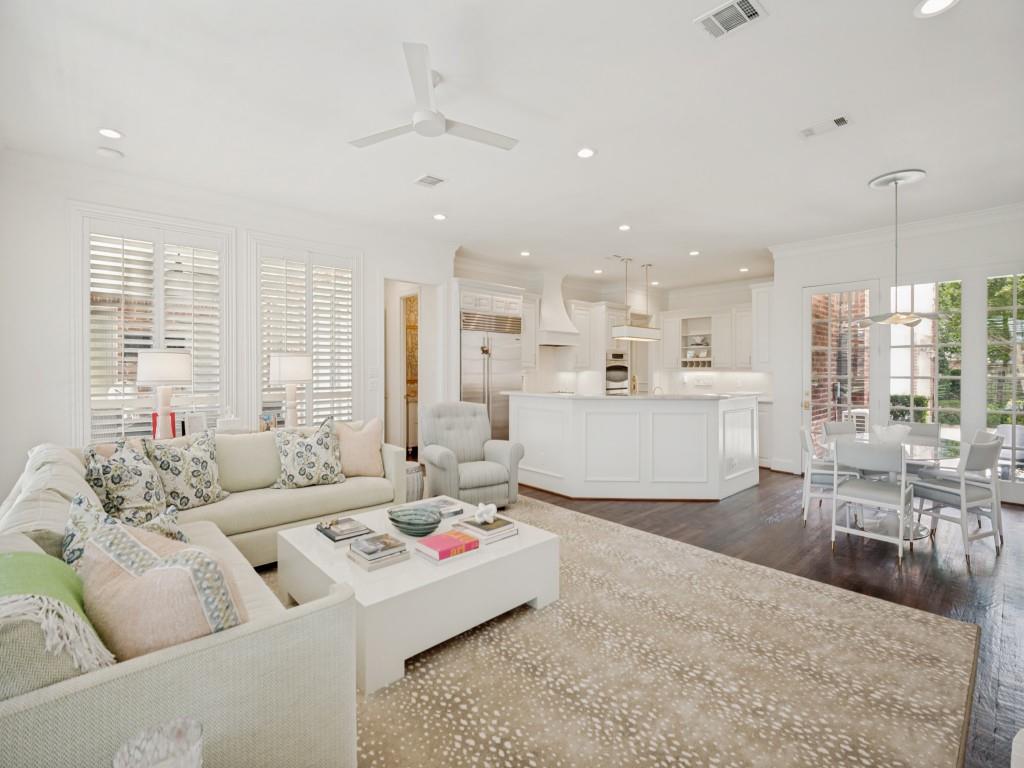 Kingsborough In Old Shepard Place - Residential