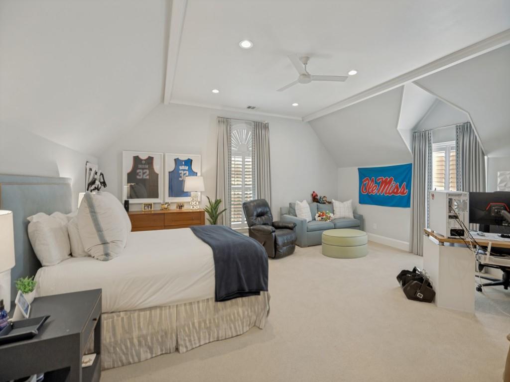 Kingsborough In Old Shepard Place - Residential