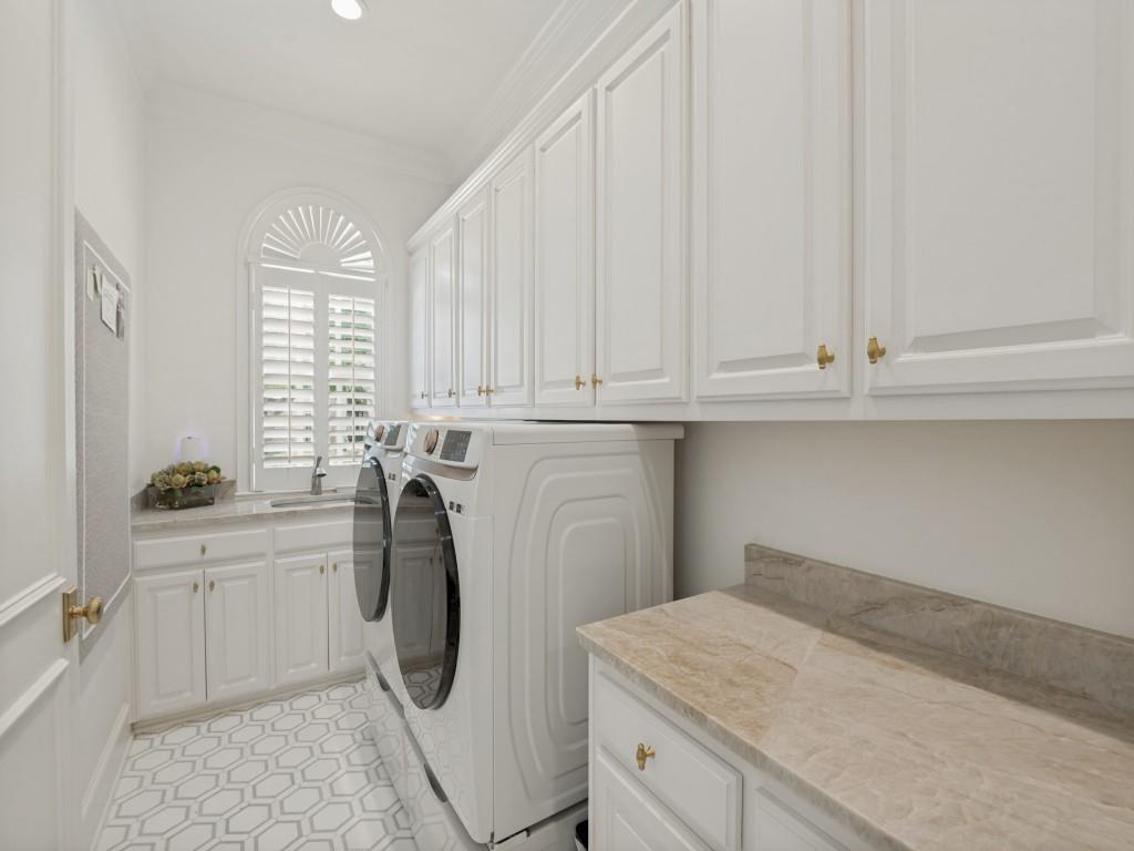 Kingsborough In Old Shepard Place - Residential