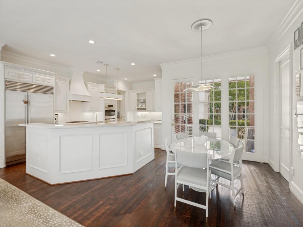 Kingsborough In Old Shepard Place - Residential