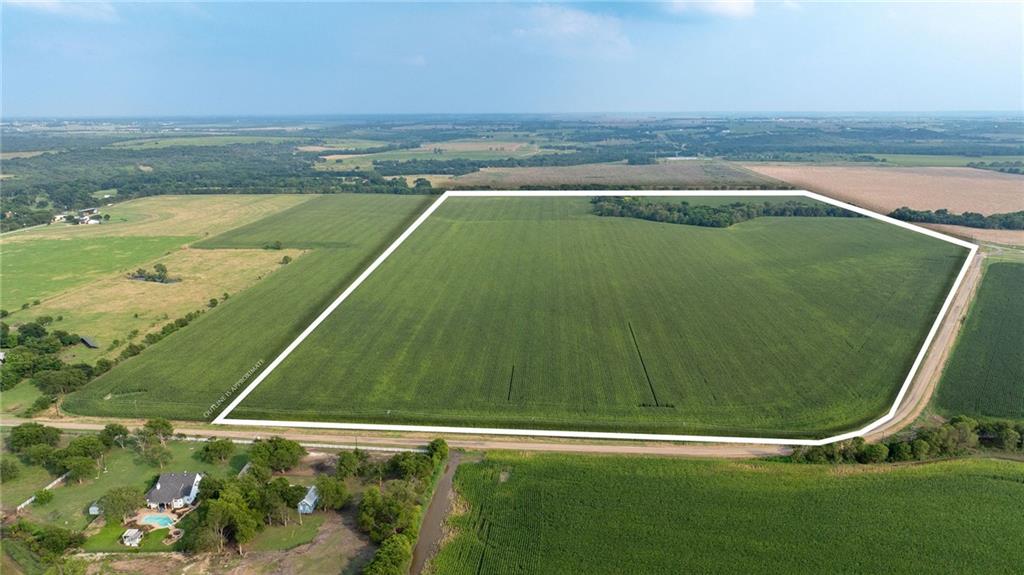 Prime location for a development between Waco and McGregor.  Located in the Waco ETJ AND within the Midway School District.  The property is in the heart of Waco growth with more that 4000 feet of road frontage on Cotton Belt Parkway and Church Road.  City of Waco Water and Sewer Lines located less than 2 miles of the property.  This is a great development opportunity.