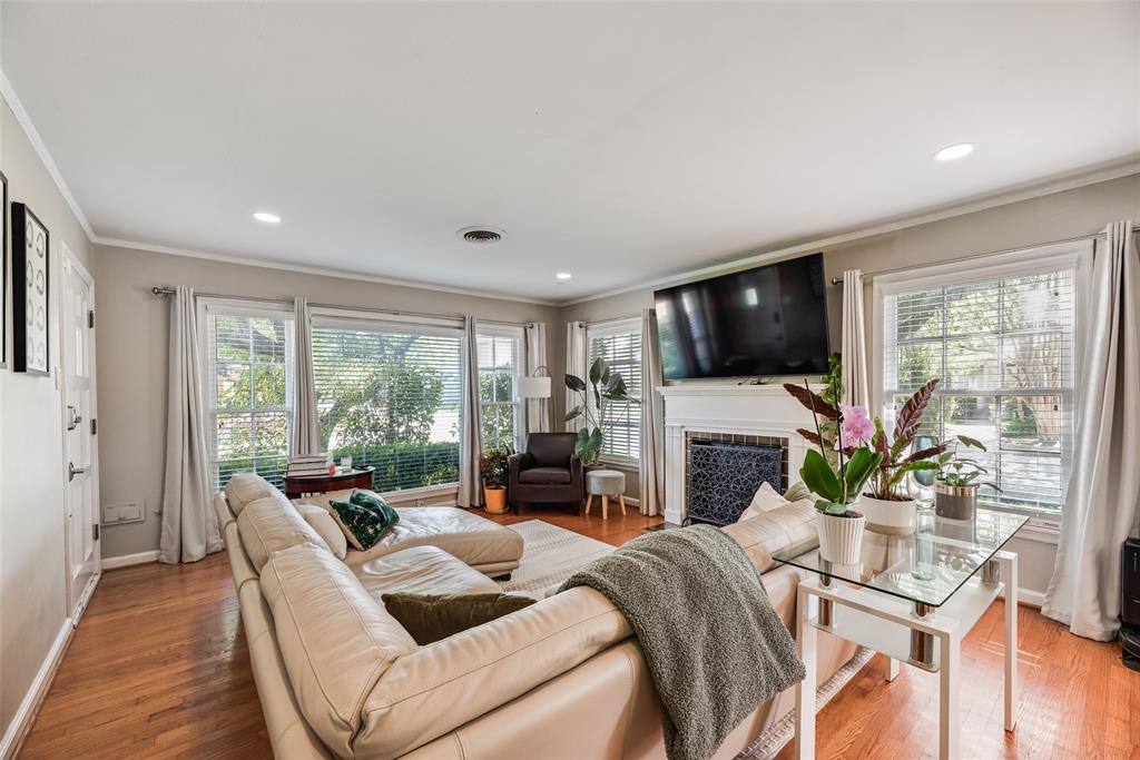 Bel Air - Residential