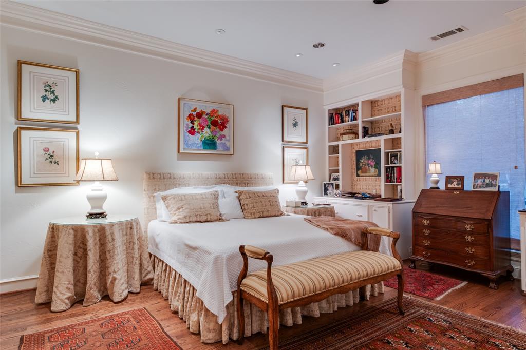 Briarwood Place - Residential