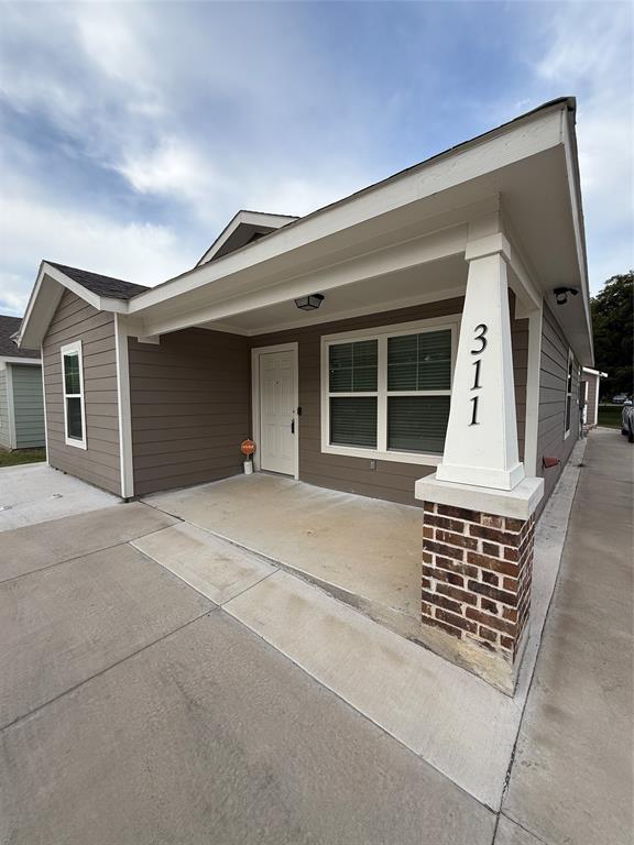 Welcome Home to 311 SW 14th Street!
Step inside and immediately notice the fresh updates that make this home stand out. The updated tile flooring flows seamlessly from room to room, giving the space a modern, easy to care for finish that’s perfect for both busy mornings and cozy evenings at home. Outside, the new concrete parking pad provides the convenience of extra parking whether you’re welcoming guests or need room for multiple vehicles.
Inside, you’ll enjoy a bright and inviting layout with plenty of potential to make the space your own. The property is located in a desirable area, close to schools, shopping, dining, and major roadways perfect for both everyday living and entertaining.

Don’t miss this opportunity to own a move in ready home with recent upgrades in a great location!
Must meet income requirements.