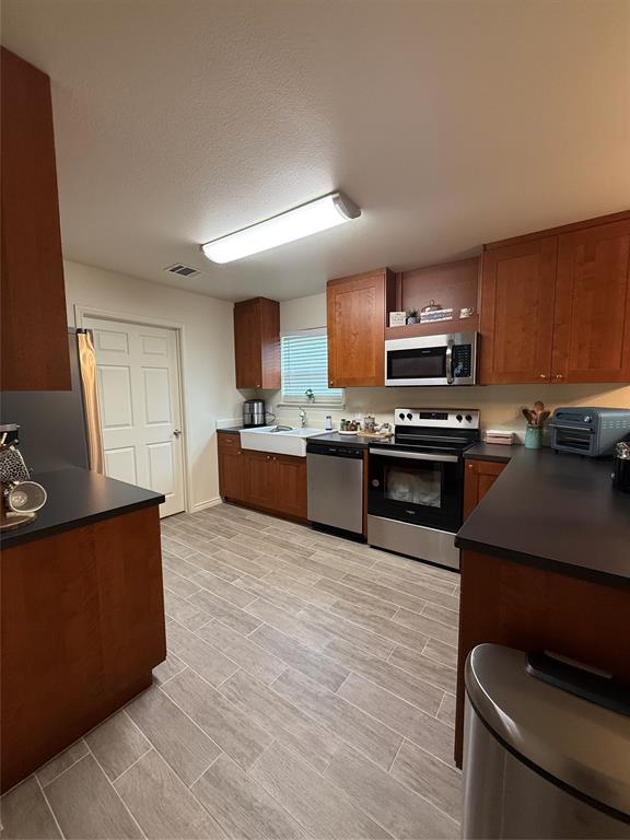 Edgewood Ad - Residential
