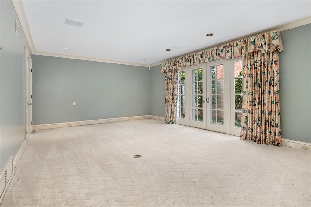 Shady Oaks Country Club Add - Residential