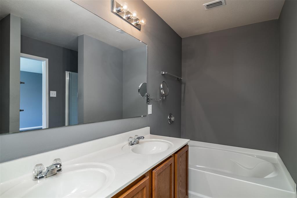 Creekside At Preston Ph 4a - Residential Lease