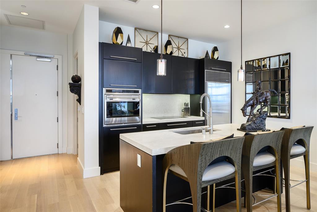 House - Residential