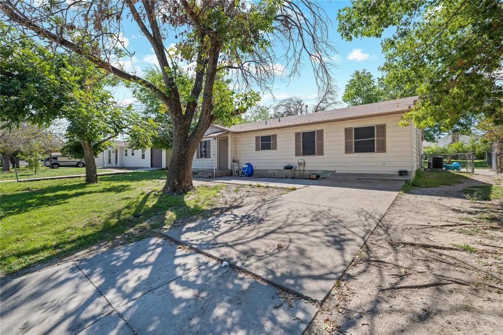 This amazing property needs a new owner who will finish it up and love it! The Back patio was closed in which added
 two bedrooms and a full bath for a full six bedrooms and two baths. It is set up for plumbing and electrical in the back
 addition, but it is not yet connected. The back addition needs to have the outside siding added. Due to the unfinished nature of the house,
 it must go cash. This home is located in an established neighborhood with vinyl Plank flooring and
 quartz countertops.
