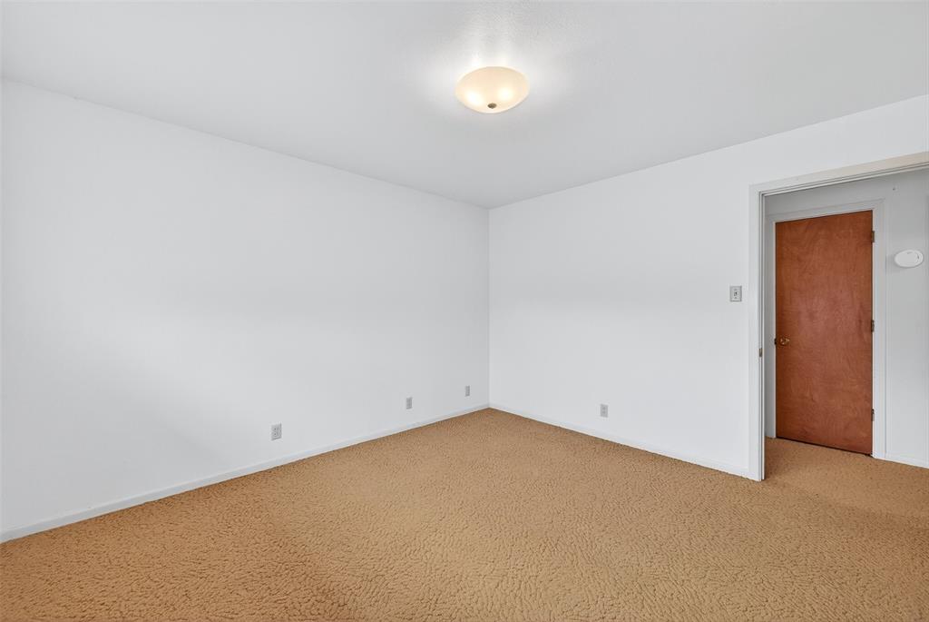 JONES ELIZABETH - Residential