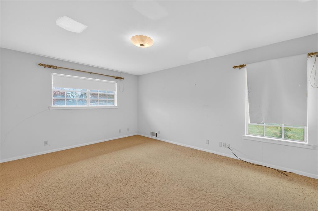 JONES ELIZABETH - Residential