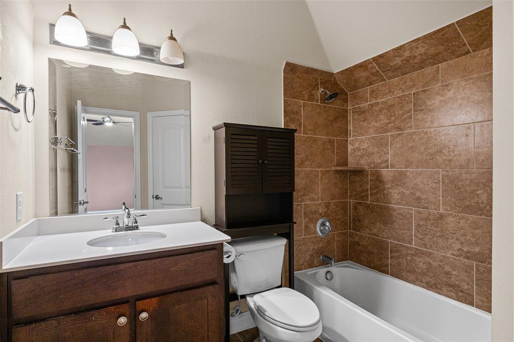 BELLAIRE VILLAGE - Residential