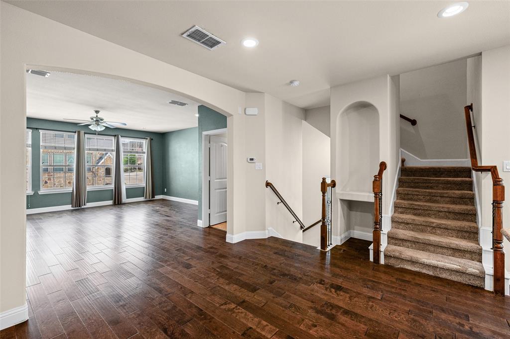 BELLAIRE VILLAGE - Residential