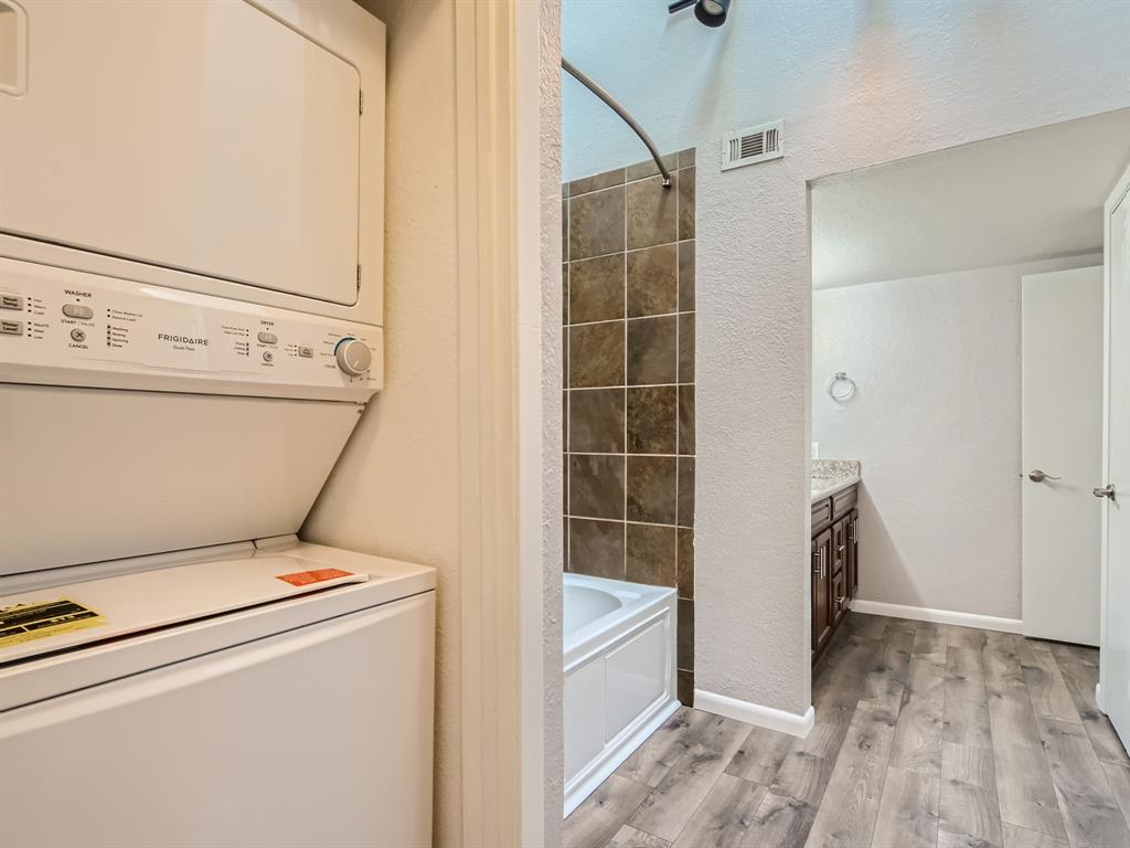 Signal Ridge #2a & 2b - Residential