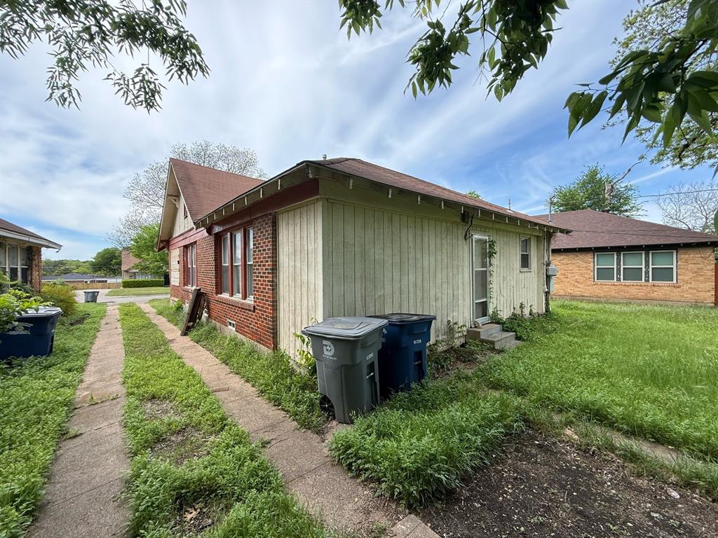 Cedar Crest - Residential
