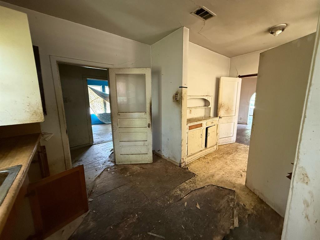 Cedar Crest - Residential