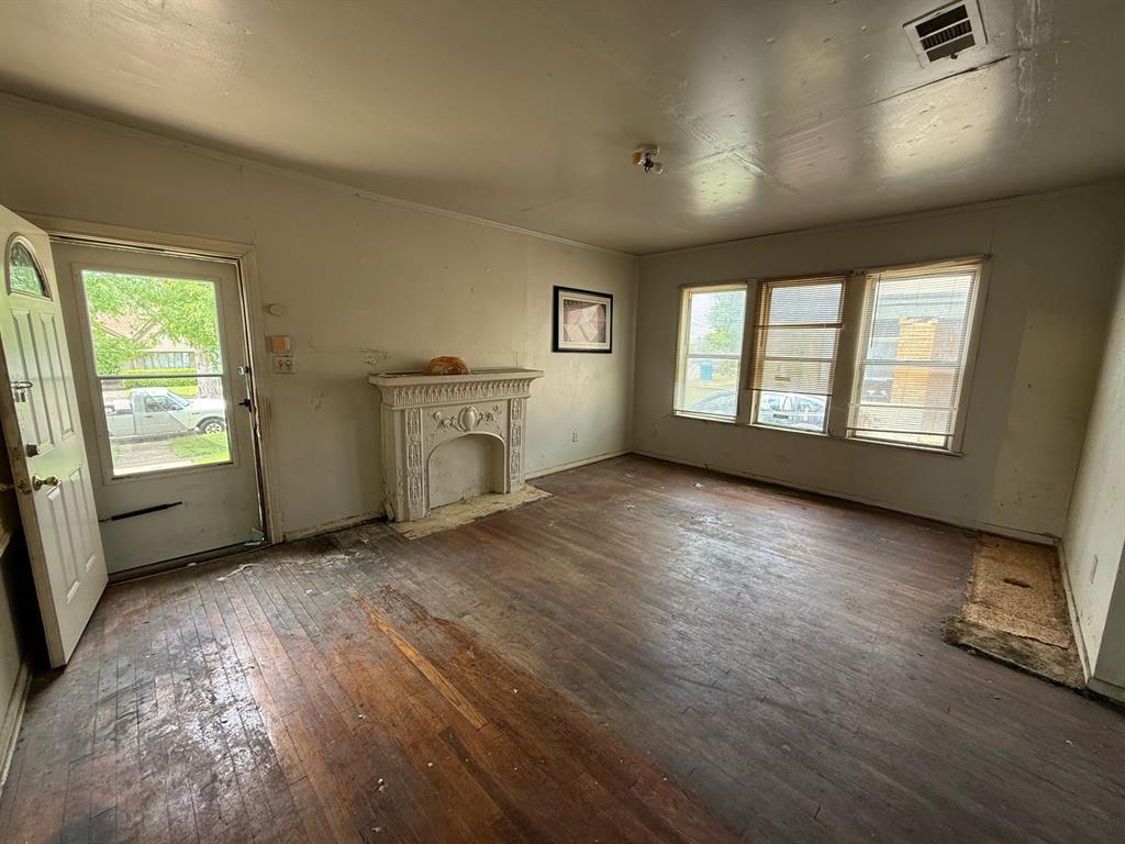 Cedar Crest - Residential