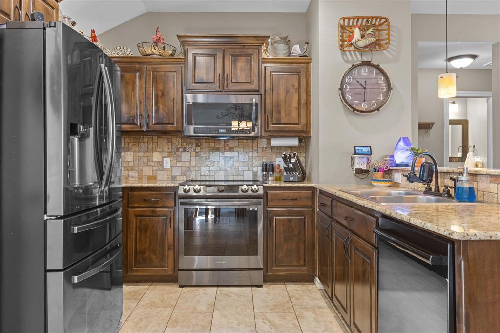 Mission Crest - Residential