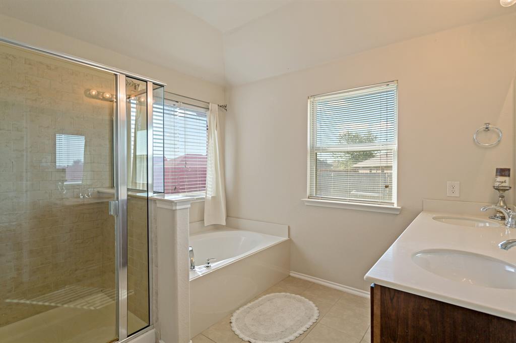 Fountain View Ph one - Residential