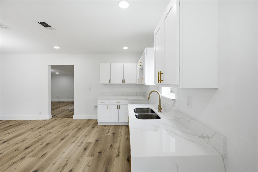 Sunshine Hill - Residential