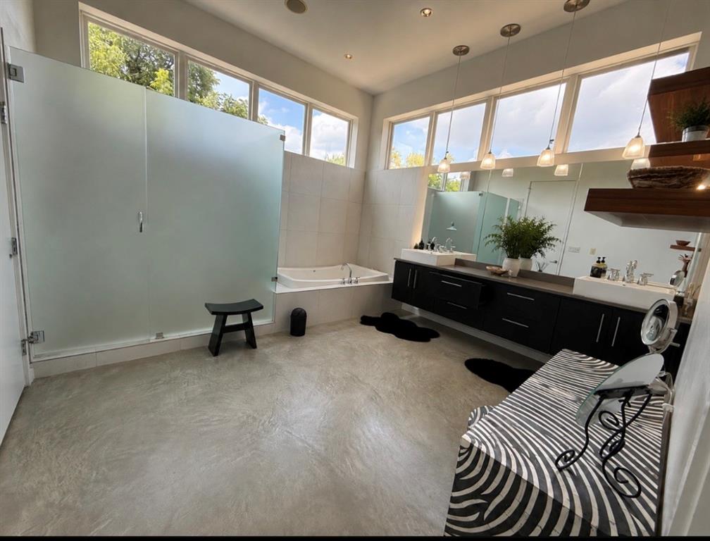 PRESTONSHIRE ESTATE - Residential