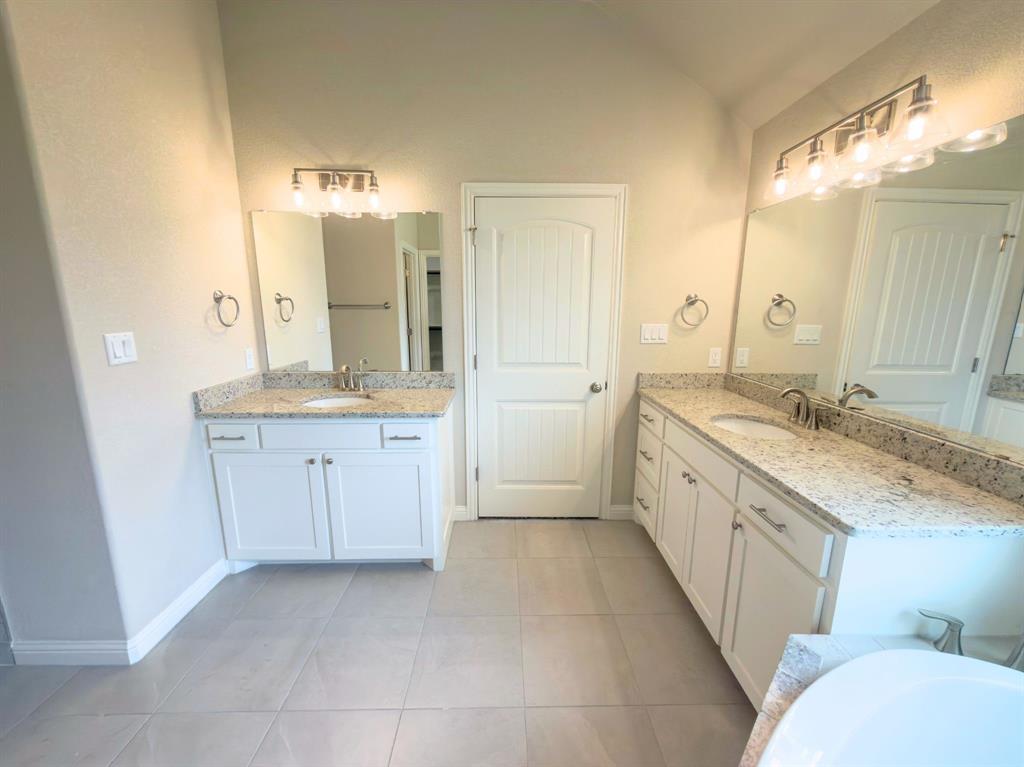 Meander Estates - Residential