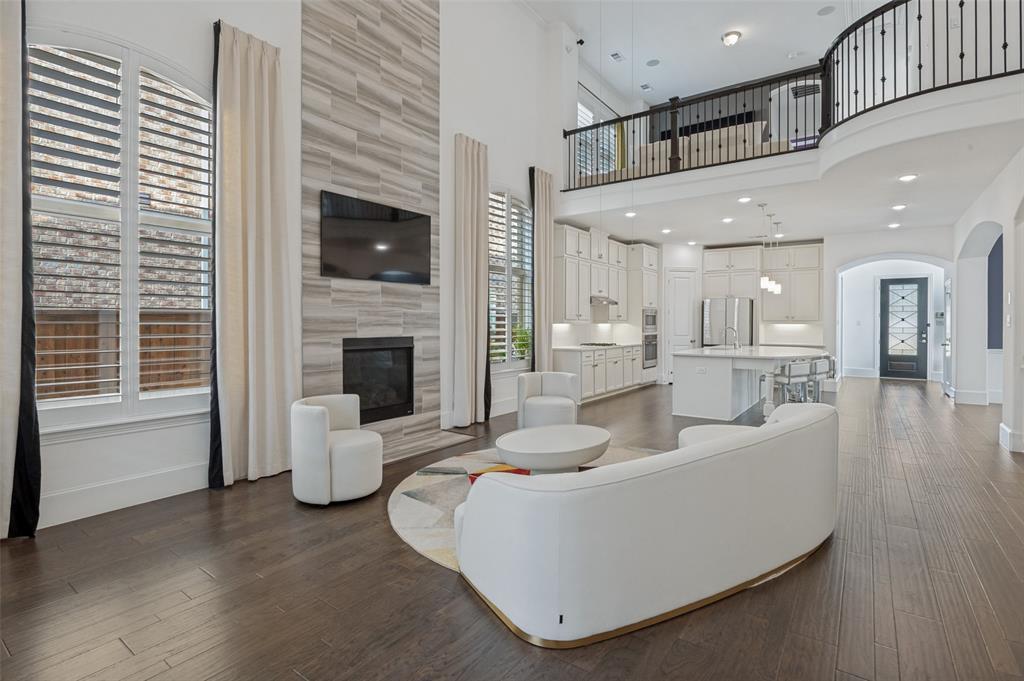 Viridian Village 1d - Residential