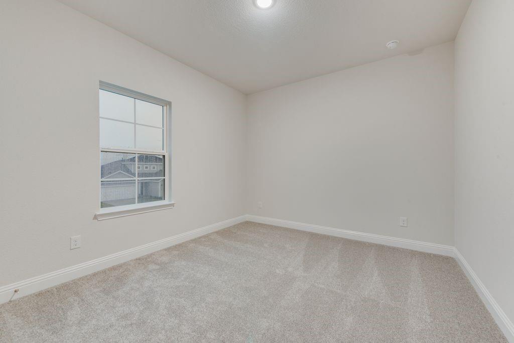 CREEKSIDE PH V - Residential